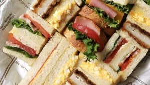 三明治生产线 ， 杭州驰飞超声波提供超声波三明治切割线。